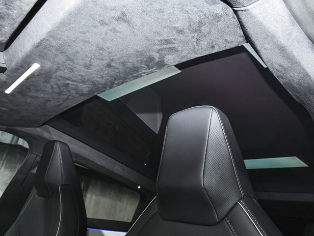 2024 Tesla Cybertruck Cyberbeast - 23050769 - 48