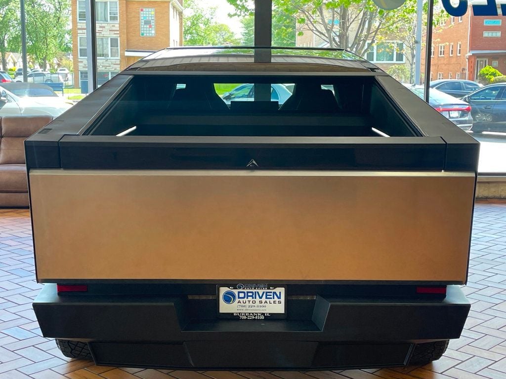 2024 Tesla Cybertruck Cyberbeast AWD - 23024815 - 9