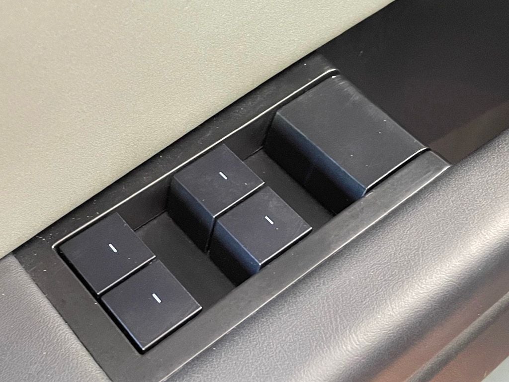 2024 Tesla Cybertruck Cyberbeast AWD - 23024815 - 16