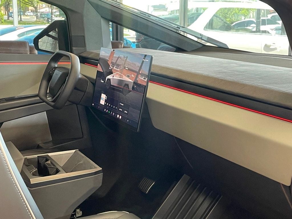 2024 Tesla Cybertruck Cyberbeast AWD - 23024815 - 25