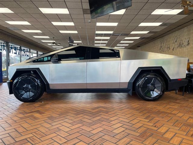 2024 Tesla Cybertruck Cyberbeast AWD - 23024815 - 4