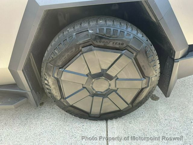 2024 Tesla Cybertruck Cyberbeast AWD - 23013155 - 26