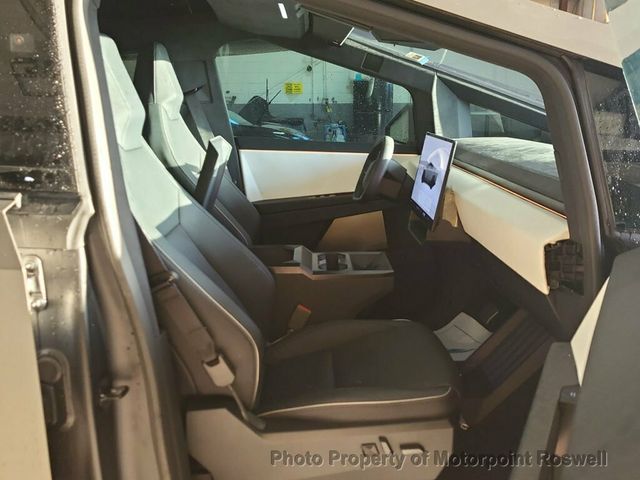 2024 Tesla Cybertruck Cyberbeast AWD - 23013155 - 3