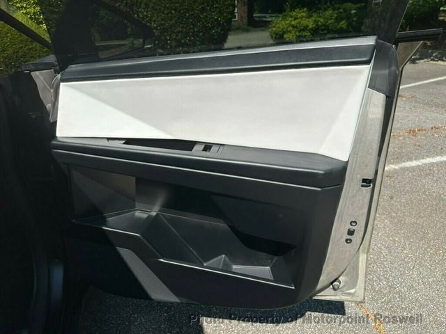 2024 Tesla Cybertruck Cyberbeast AWD - 23014757 - 22