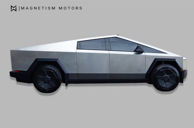 2024 Tesla Cybertruck Cyberbeast AWD - 23031383 - 1