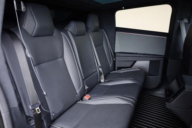 2024 Tesla Cybertruck Cyberbeast AWD - 23031383 - 22