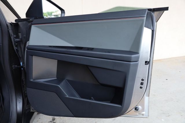 2024 Tesla Cybertruck Cyberbeast AWD - 23031383 - 24