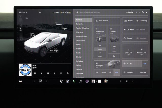 2024 Tesla Cybertruck Cyberbeast AWD - 23031383 - 46