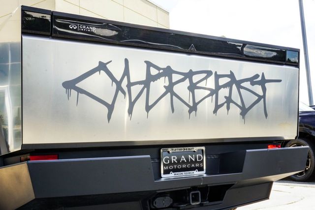 2024 Tesla Cybertruck Cyberbeast AWD - 23057458 - 10