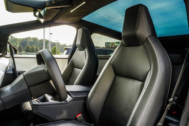 2024 Tesla Cybertruck Cyberbeast AWD - 23057458 - 28