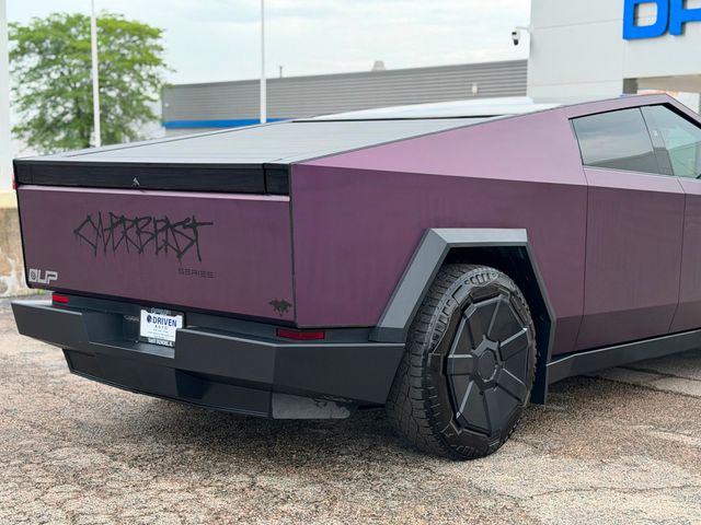 2024 Tesla Cybertruck Cyberbeast AWD - 23037026 - 10