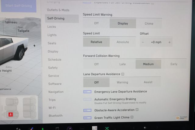 2024 Tesla Cybertruck Cyberbeast AWD - 23030968 - 17