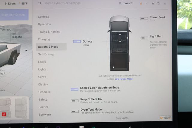 2024 Tesla Cybertruck Cyberbeast AWD - 23030968 - 22