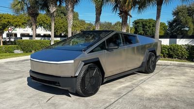 2024 Tesla Cybertruck - 7G2CEHEE0RA028472