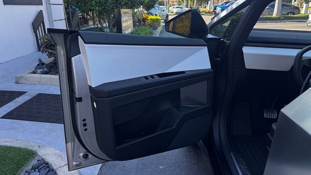 2024 Tesla Cybertruck Cyberbeast AWD - 22965490 - 9