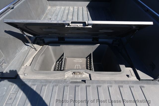 2024 Tesla Cybertruck Cybertruck - 22629031 - 22