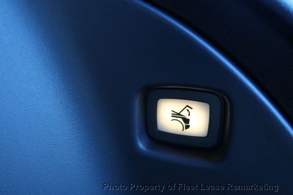 2024 Tesla Cybertruck Cybertruck - 22629031 - 35