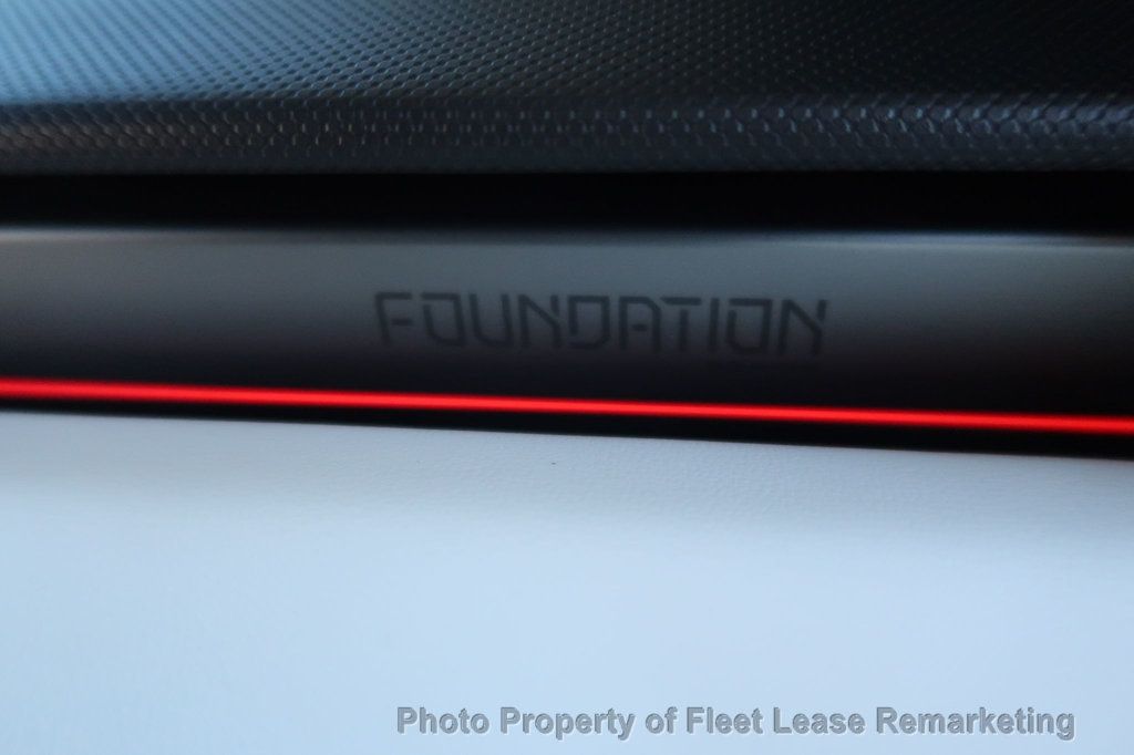 2024 Tesla Cybertruck Cybertruck - 22629031 - 57