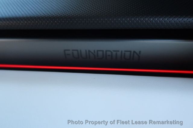 2024 Tesla Cybertruck Cybertruck - 22629031 - 57