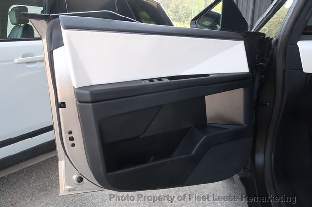 2024 Tesla Cybertruck Cybertruck Foundation - 23013821 - 12