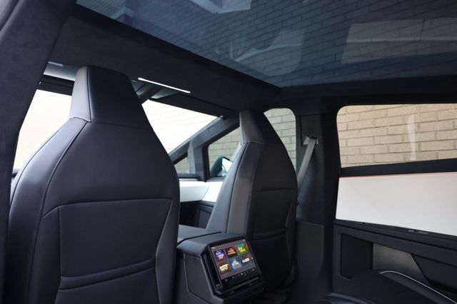 2024 Tesla Cybertruck FOUNDATION - 23031382 - 18
