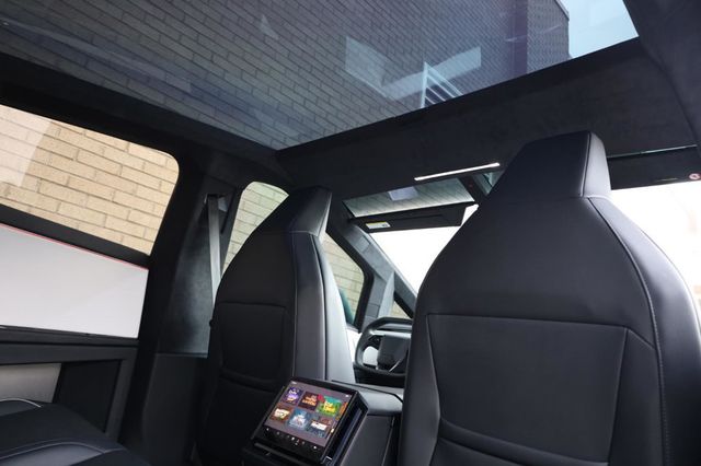 2024 Tesla Cybertruck FOUNDATION - 23031382 - 25