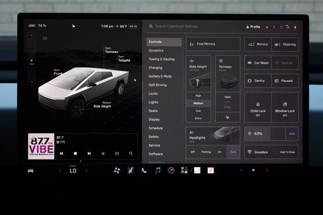 2024 Tesla Cybertruck Foundation Series - 23084147 - 44