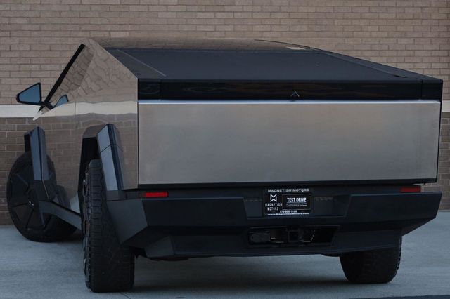 2024 Tesla Cybertruck Foundation Series - 23084147 - 8