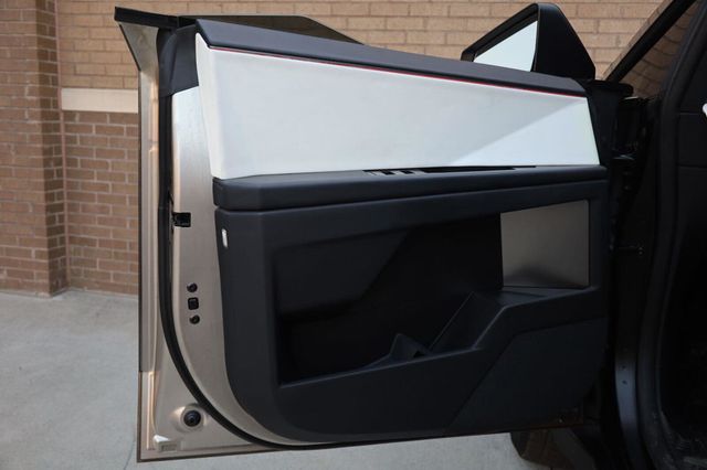 2024 Tesla Cybertruck Foundation Series - 23084689 - 14