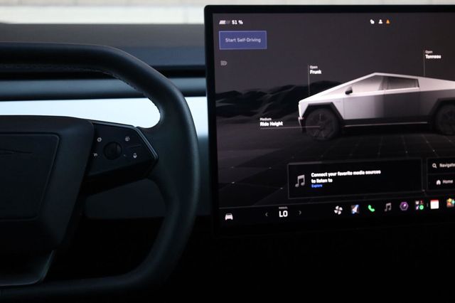 2024 Tesla Cybertruck Foundation Series - 23084689 - 34