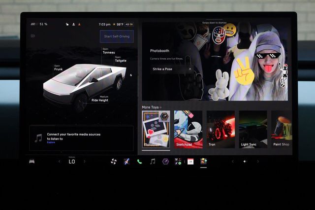 2024 Tesla Cybertruck Foundation Series - 23084689 - 44