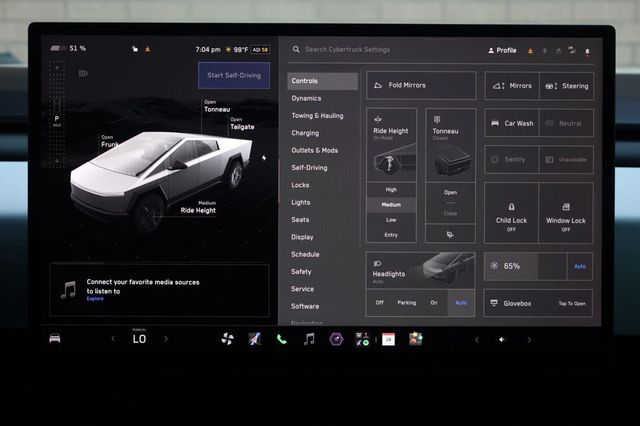 2024 Tesla Cybertruck Foundation Series - 23084689 - 45