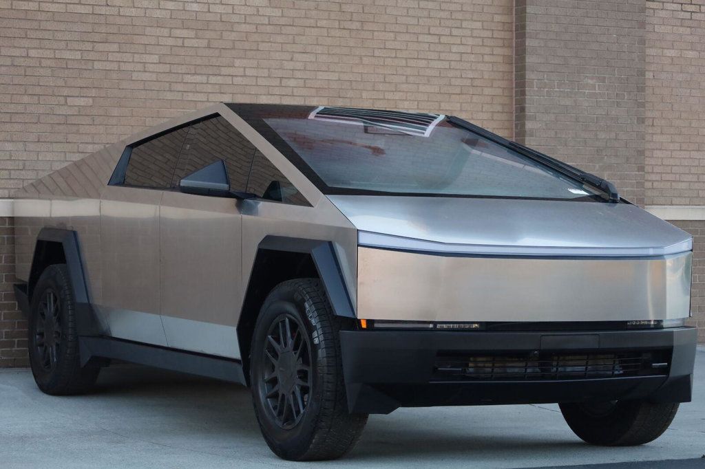 Tesla Cybertruck photo 7