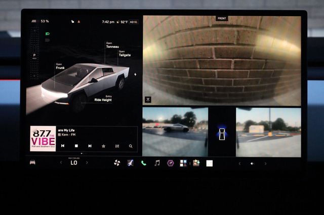 2024 Tesla Cybertruck Foundation Series - 23084813 - 40