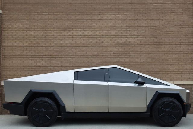 2024 TESLA CYBERTRUCK Foundation Series - 23088014 - 2