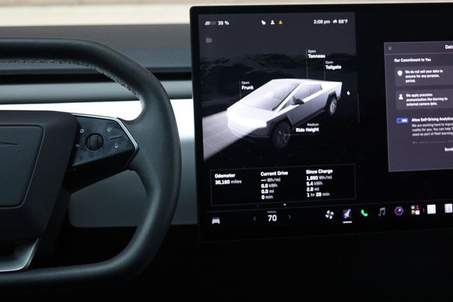 2024 TESLA CYBERTRUCK Foundation Series - 23088014 - 29