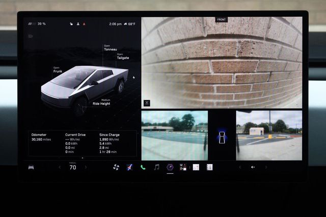 2024 TESLA CYBERTRUCK Foundation Series - 23088014 - 37