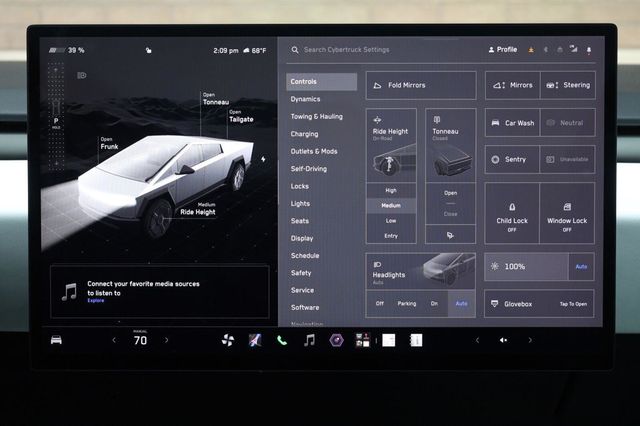 2024 TESLA CYBERTRUCK Foundation Series - 23088014 - 40