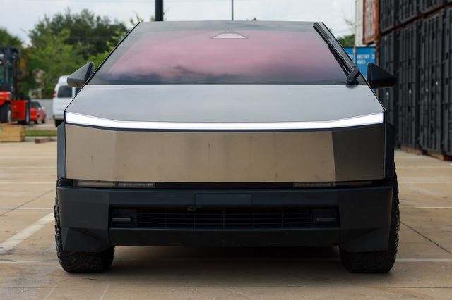 2024 Tesla Cybertruck Foundation Series AWD w/FSD - 23022298 - 19