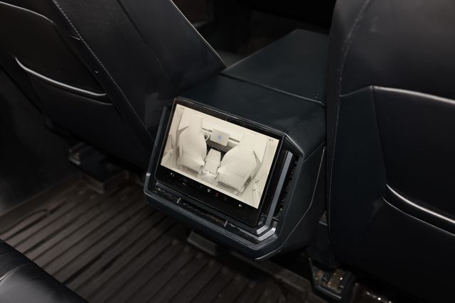 2024 Tesla Cybertruck Foundation Series AWD w/FSD - 23022298 - 46