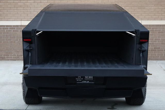 2024 Tesla Cybertruck FOUNDERS EDITION - 23025212 - 9
