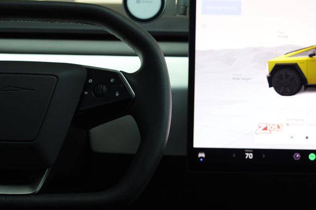 2024 Tesla Cybertruck FOUNDERS EDITION - 23025212 - 34