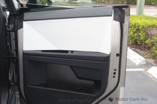 2024 Tesla CyberTruck Optional Foundation Series,DAILY RENTAL AVAILIBLE $900.00 - 22388193 - 16