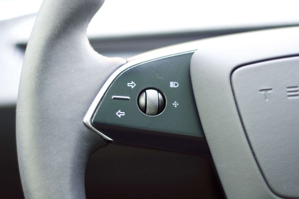 2024 Tesla Model 3 LocalTrade/Heated&CooledFront&RearSeats/AmbientLighting/NAV - 22976128 - 15