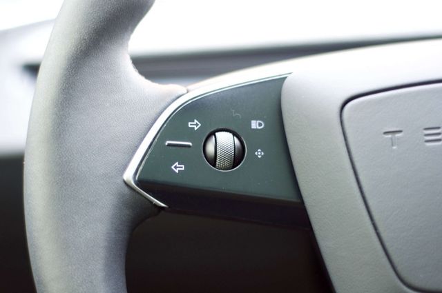 2024 Tesla Model 3 LocalTrade/Heated&CooledFront&RearSeats/AmbientLighting/NAV - 22976128 - 15