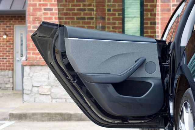 2024 Tesla Model 3 LocalTrade/Heated&CooledFront&RearSeats/AmbientLighting/NAV - 22976128 - 26