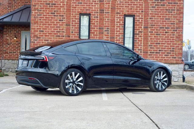 2024 Tesla Model 3 LocalTrade/Heated&CooledFront&RearSeats/AmbientLighting/NAV - 22976128 - 2