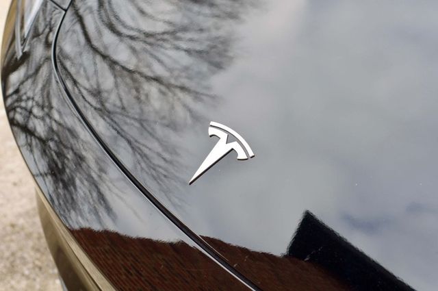 2024 Tesla Model 3 LocalTrade/Heated&CooledFront&RearSeats/AmbientLighting/NAV - 22976128 - 4