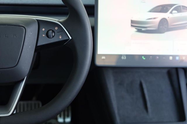 2024 Tesla Model 3 Long Range - 23017598 - 31