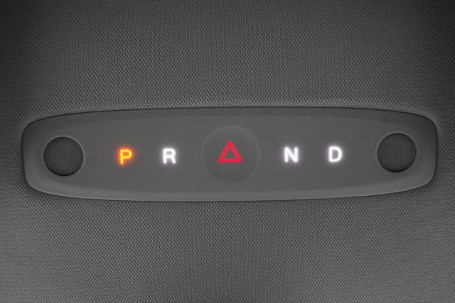 2024 Tesla Model 3 Long Range AWD - 22936723 - 19